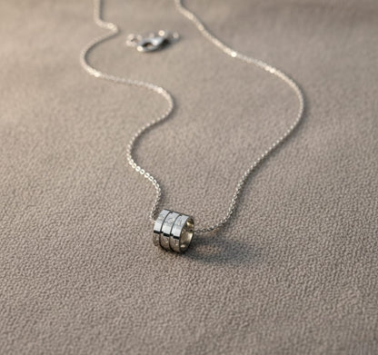 Silver-Toned Screw-Motif Jewelry Set