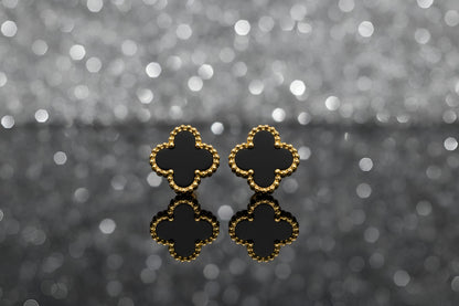 Golden Stainless Steel Black Clover Pendant and Tops Set