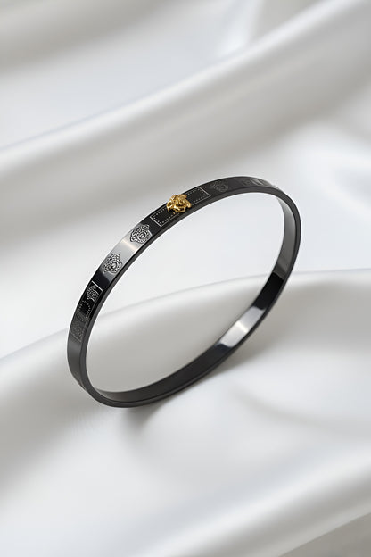 Bold Black Medusa-Style 3D Statement Ring