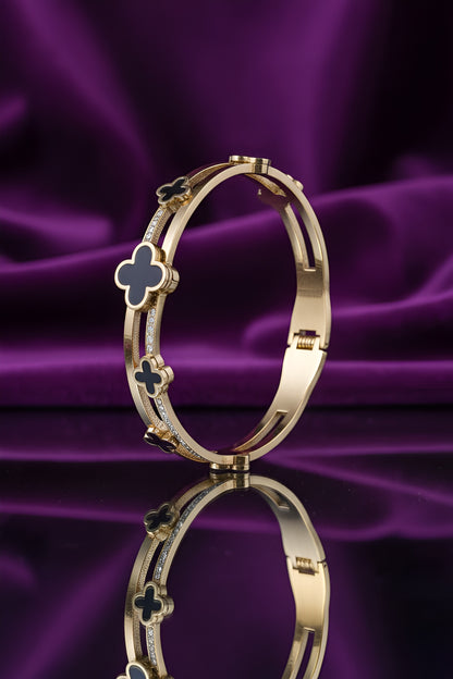 Golden Clover Luxe Cuff