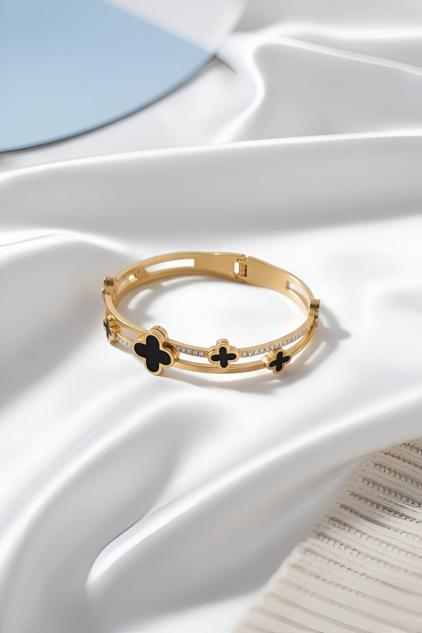Golden Clover Luxe Cuff
