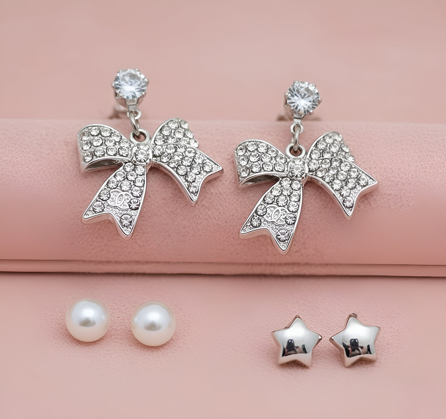 Silver Plated Fancy Wear Bow Necklace and Studs