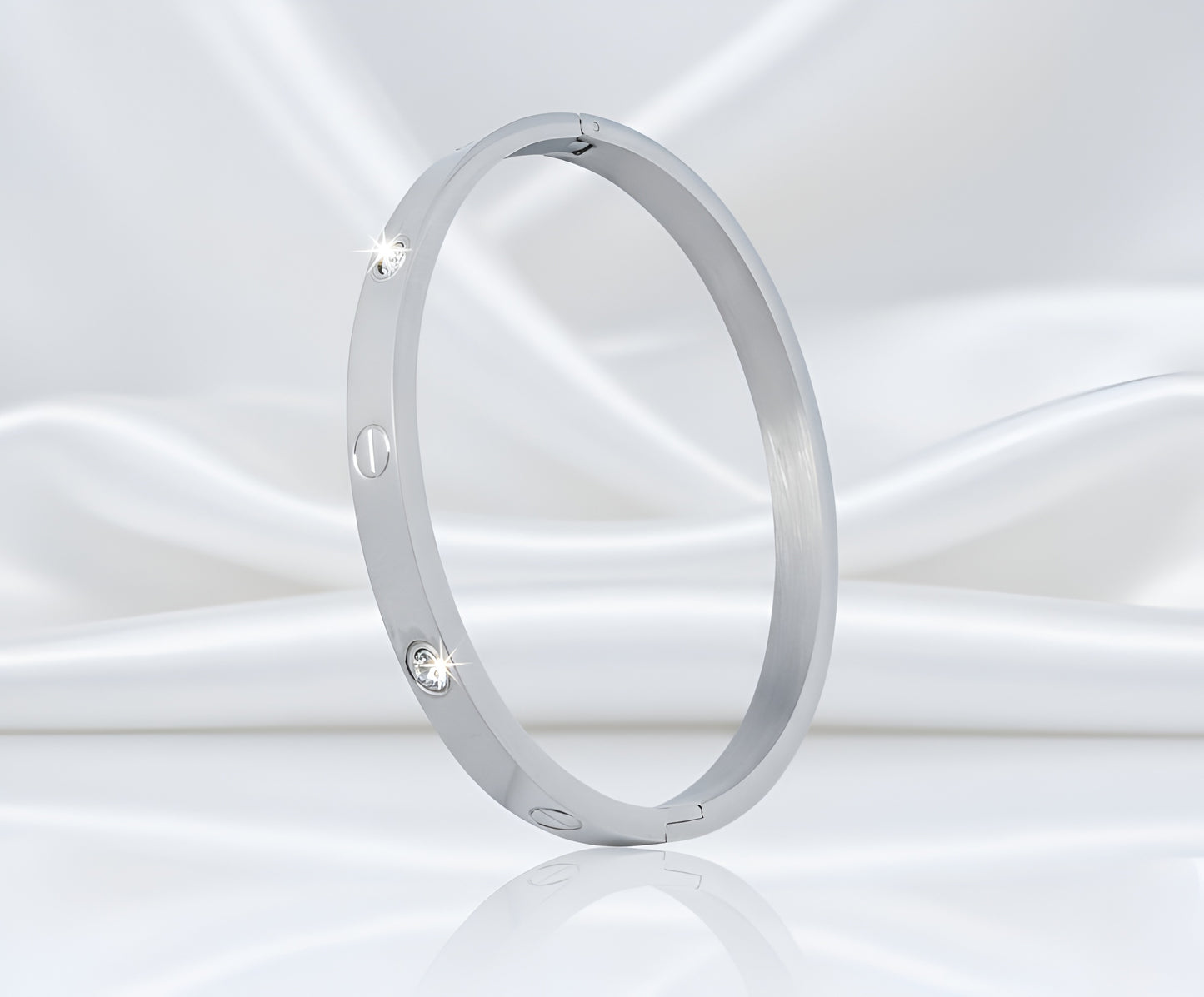 Silver-Toned Screw-Motif Jewelry Set